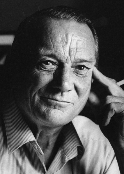 Denholm Elliott photo