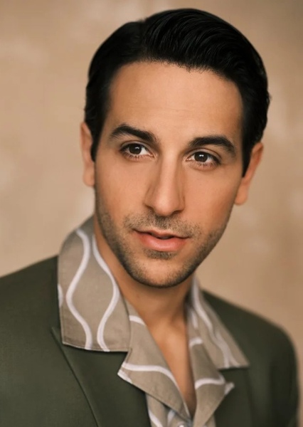 Deniz Akdeniz photo