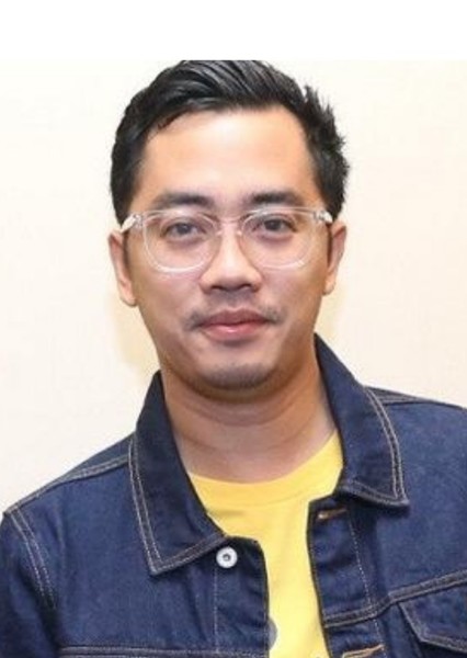 Dennis Adishwara photo