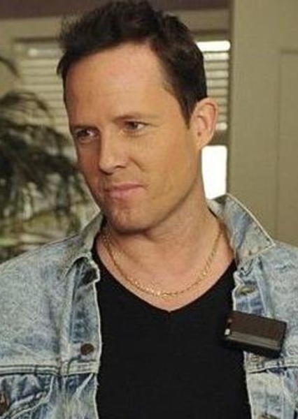 Dennis Duffy (30 Rock)