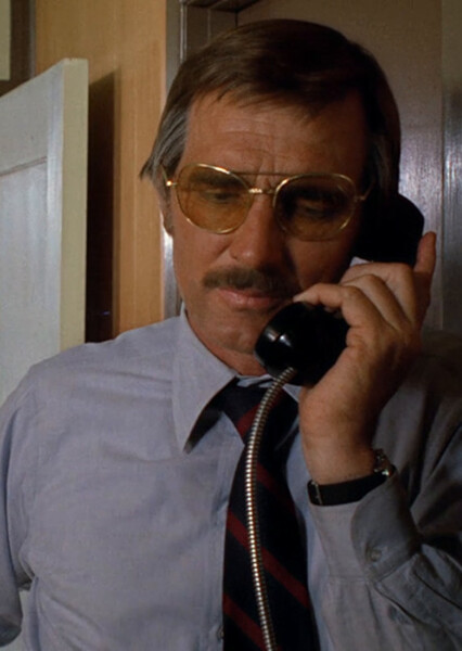 Dennis Weaver photo