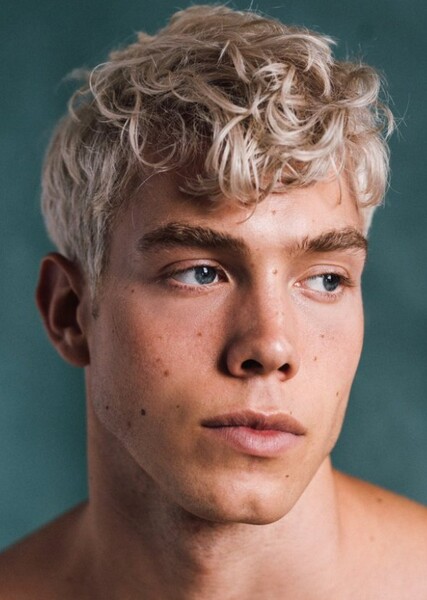 Derek Chadwick photo