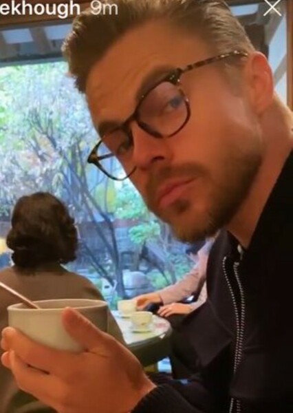 Derek Hough photo