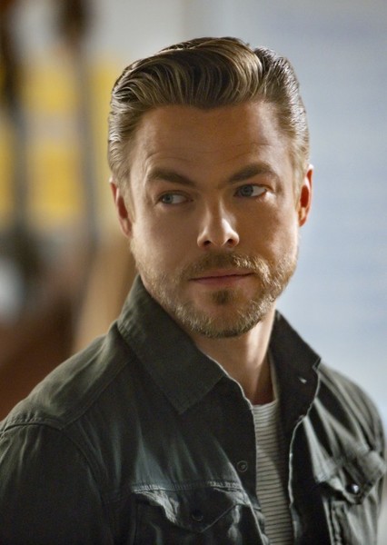Derek Hough photo