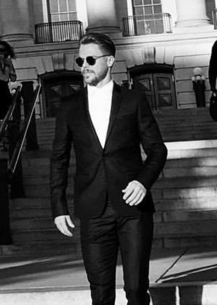 Derek Hough photo