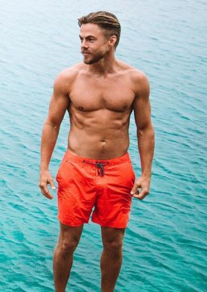 Derek Hough photo