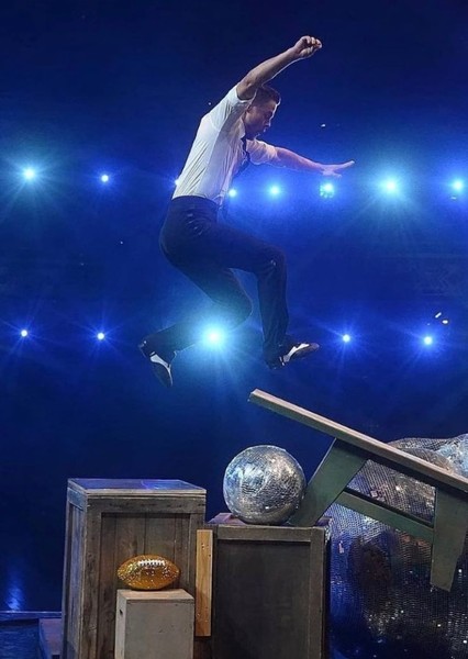 Derek Hough photo