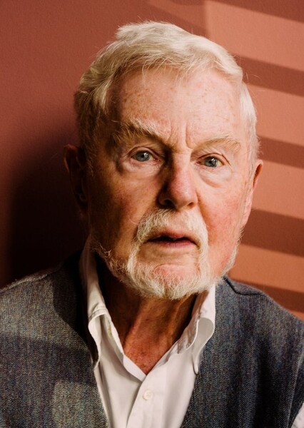 Derek Jacobi photo
