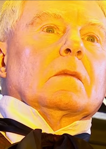 Derek Jacobi