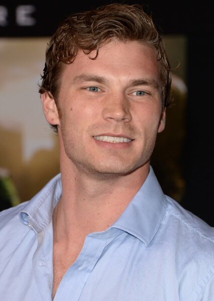 Derek Theler photo