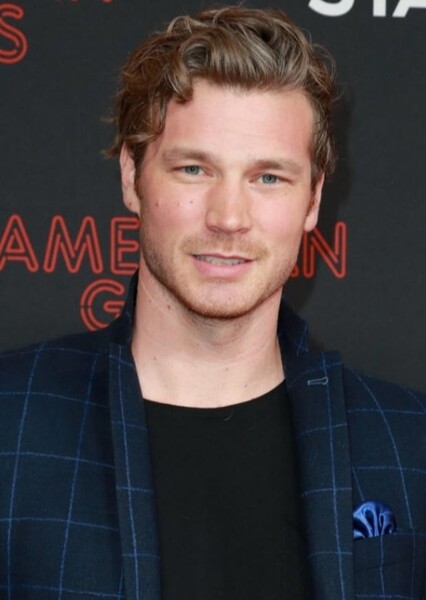 Derek Theler photo