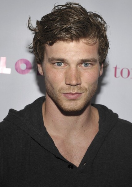 Derek Theler photo