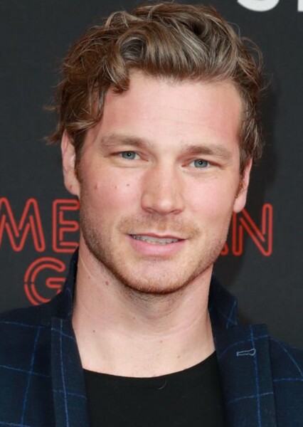 Derek Theler photo