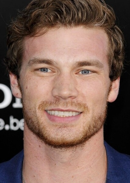 Derek Theler photo