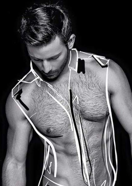 Derek Yates photo
