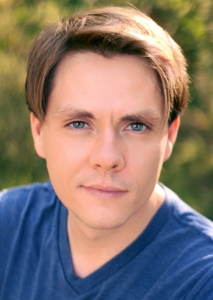 Derick Snow photo