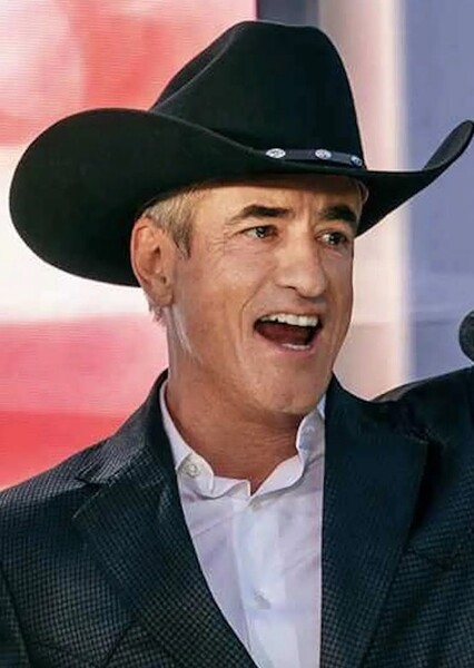 Dermot Mulroney photo