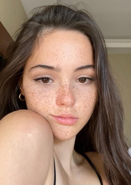 Derya Pınar Ak