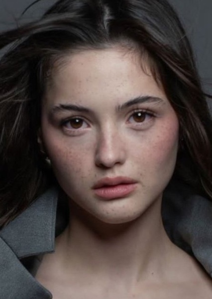 Derya Pınar Ak photo