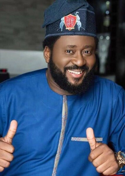 Desmond Elliot photo