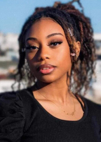 Desteny Tolbert photo