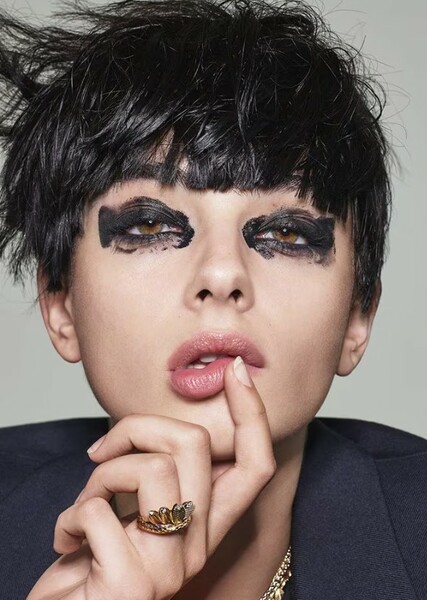 Deva Cassel photo
