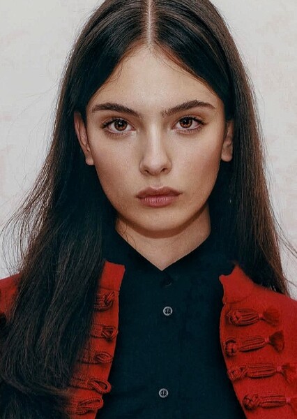 Deva Cassel photo
