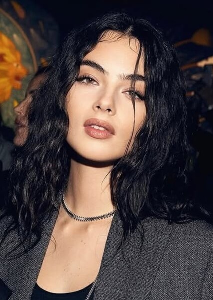Deva Cassel photo