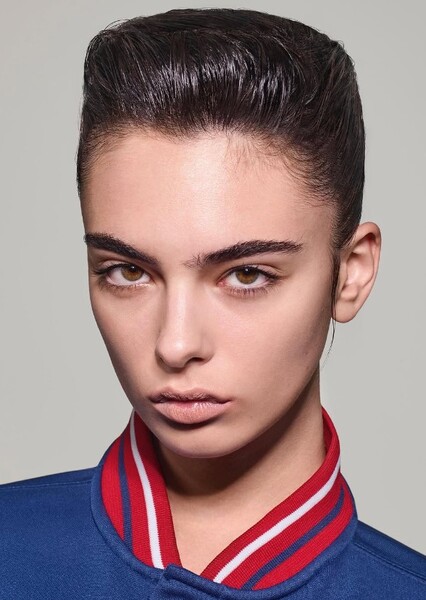 Deva Cassel photo