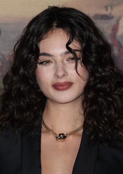 Deva Cassel photo