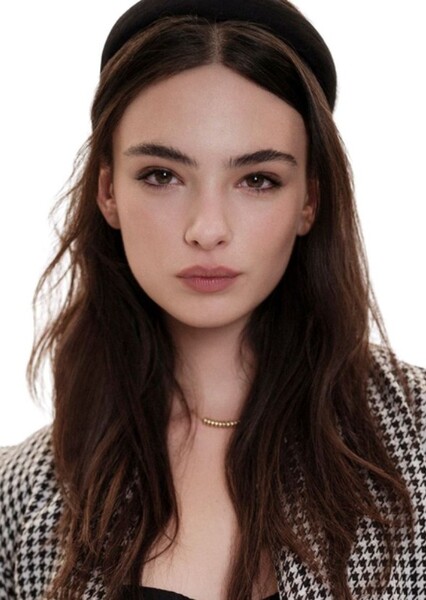 Deva Cassel photo