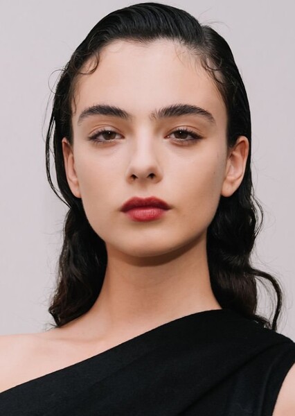 Deva Cassel photo
