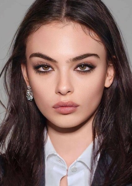 Deva Cassel photo