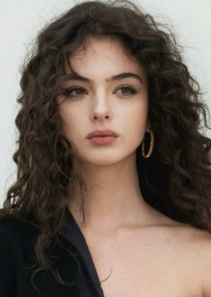Lyra Abbott