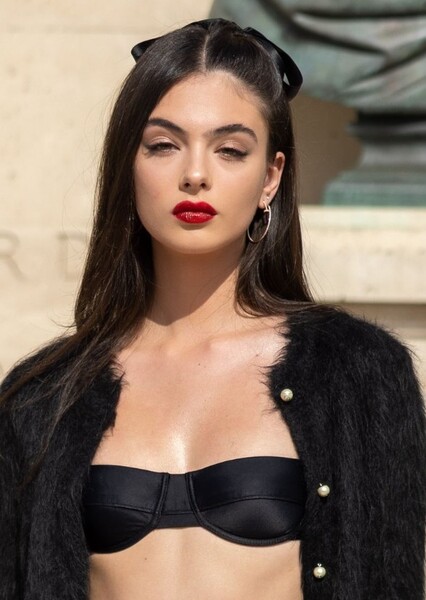 Deva Cassel photo