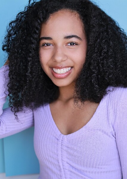 Devina Hale photo