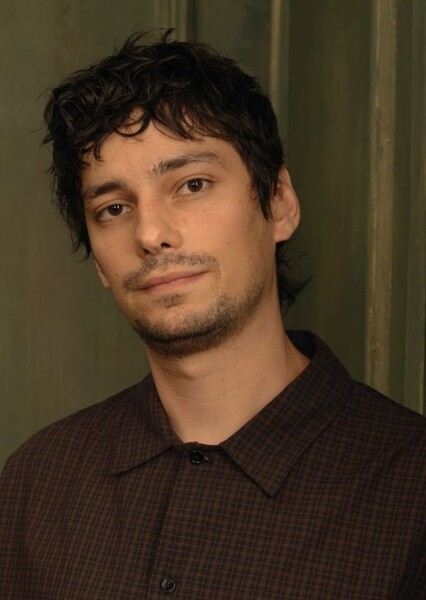 Devon Bostick photo