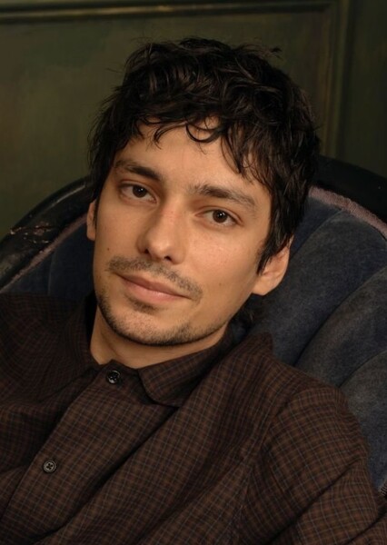 Devon Bostick photo