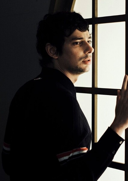 Devon Bostick photo