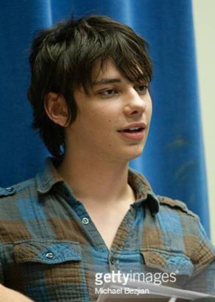 Devon Bostick photo