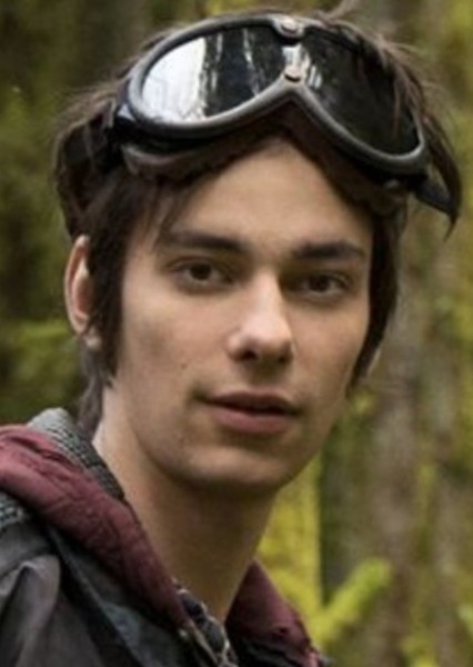 Devon Bostick photo