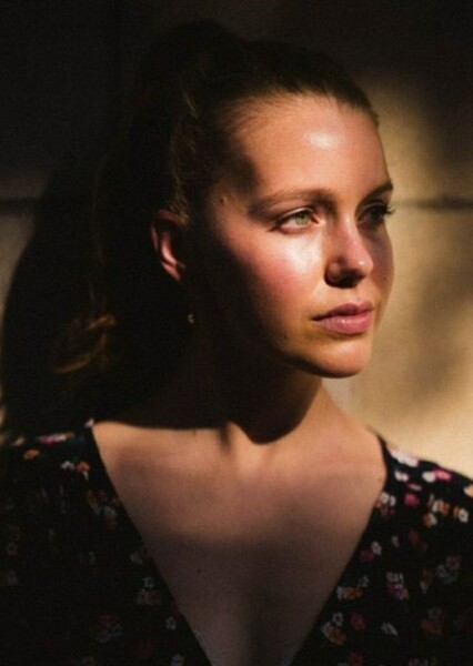Devon Hales photo