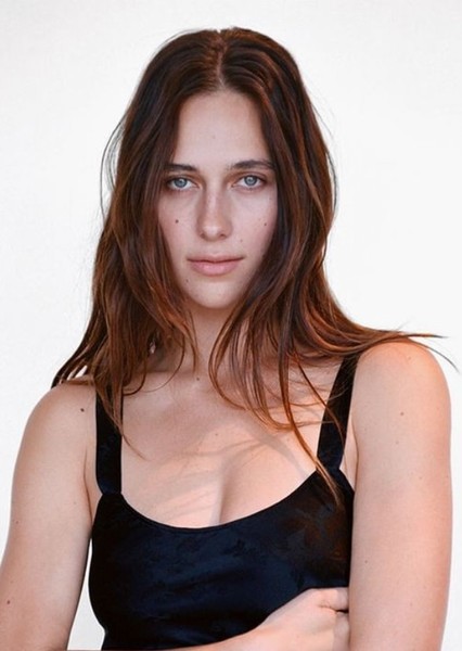 devon lee carlson photo