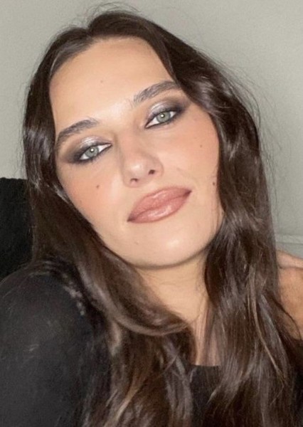 devon lee carlson photo