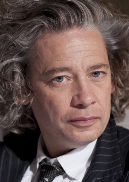 Dexter Fletcher