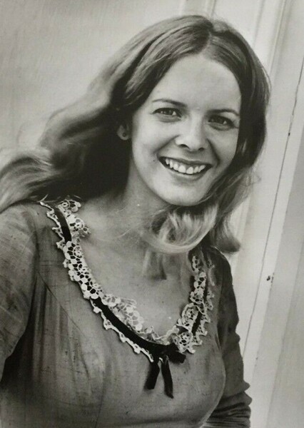 Diana Ewing photo