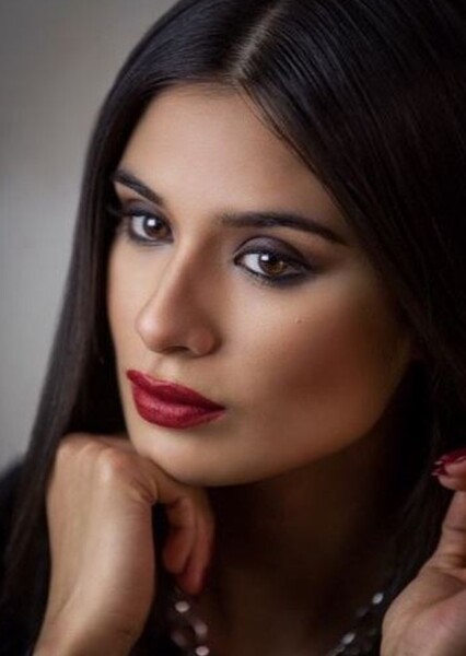 Diane Guerrero photo