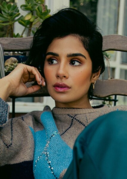 Diane Guerrero photo