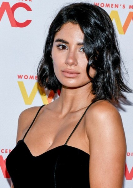 Diane Guerrero photo