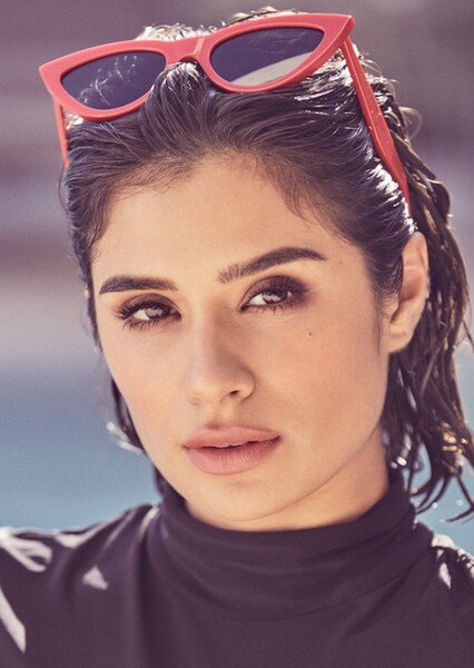 Diane Guerrero photo